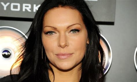 Laura Prepon Flaunts “Legs for Days” In Spaghetti。